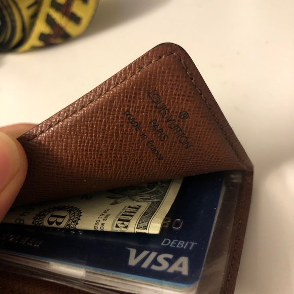 Louis Vuitton Minimal Wallet - Picture 3 of 4
